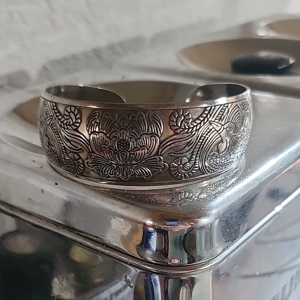 Intricate Silver Floral Bracelet